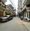 Bán nhà phân lô Huỳnh Thúc Kháng 70m2, 3 tầng, 2 thoáng, ô tô, kinh doanh, chỉ 17.5 tỷ.