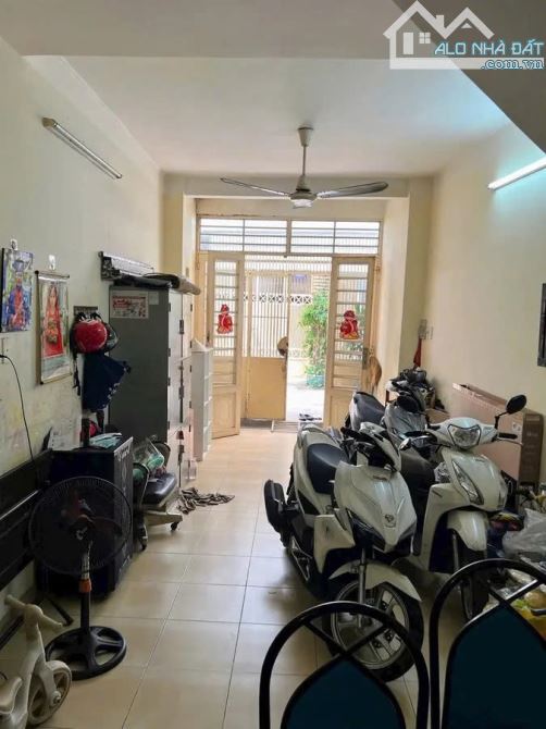 HÀNG HIẾM! BÁN NHÀ 3 TẦNG HẺM XE HƠI NGUYỄN CẢNH CHÂN, P. CẦU KHO, Q.1 GIÁ CHỈ NHỈNH 8 TỶ
