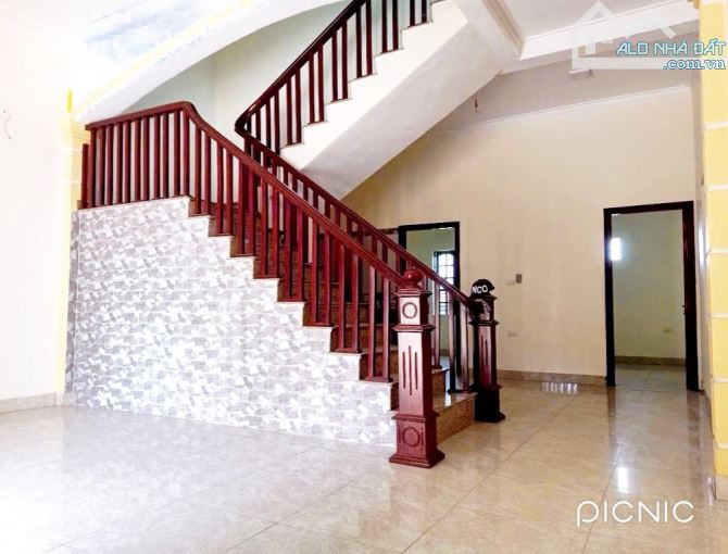 Bán đất tặng nhà 76m 2 tầng 4 ngủ Đông Anh,Hà Nội