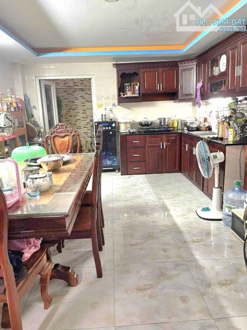 BÁN NHÀ GIÁP TÂN PHÚ - OTO NGỦ TRONG NHÀ - 73M - 5 TẦNG KIÊN CỐ - CHỈ NHỈNH 7 TỶ