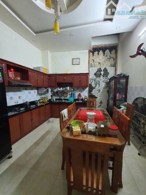 Bán nhà Ô Tô Phường 14 Tân Bình, Khu Bàu Cát, Gần 80m, Ngang gần 5m, 4 tầng, 12.x tỷ