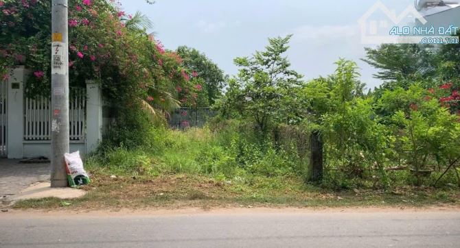 Lô đất quá nét tại Nhuận Đức giá đẹp hơn gái 18 cần bán gấp tháng này giá cả thương lượng