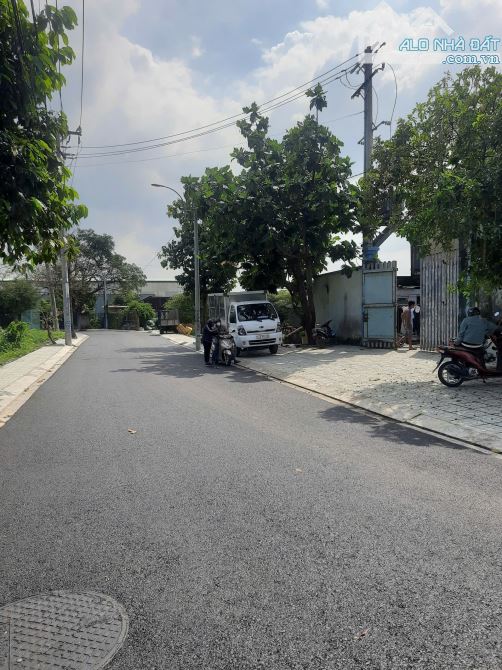 Bán nhà xưởng Mặt Tiền đường Xuân thới thượng 18 Hóc môn