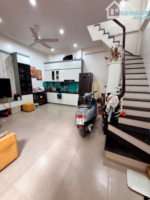 THANH XUÂN – BÙI XƯƠNG TRẠCH 30m 3 tầng MT 5,3M Chỉ 6,5 tỷ