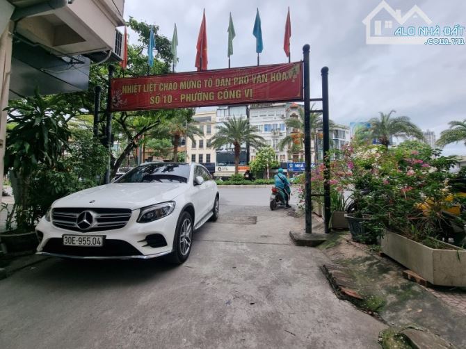 Ngõ 118 Đào Tấn – Ba Đình – 96 m2 – C4 – Mặt Tiền 5.6 m – Giá 17.3 Tỷ. 🔥🔥 MẢNH ĐẤT VÀNG