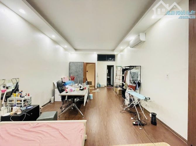 BÁN NHÀ KIM NGƯU, FULL NỘI THẤT,50M RA Ô TÔ, 52M2X MT 5,1M GIÁ CHỈ 9,2 TỶ