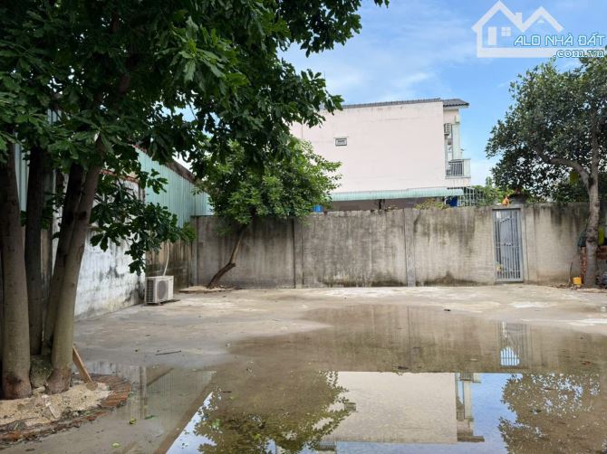 Lô Góc 100m2 thổ cư đường vào trường THCS Nguyễn Văn Bá số 21 đường 11 Linh Xuân