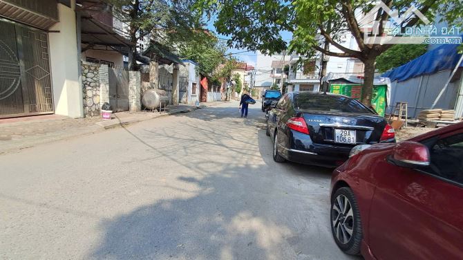 BÁN ĐẤT GIANG BIÊN 65M2, MT 4.5M, Ô TÔ THÔNG, ĐẦU TƯ ĐỈNH, 5.85 TỶ.
