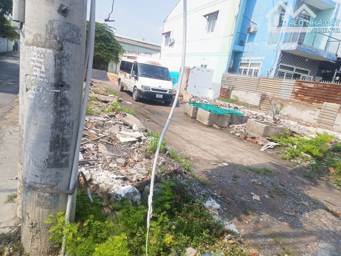 Bán đất full thổ cư Mt đường An Phú Đông 3 phường An Phú Đông quận 12