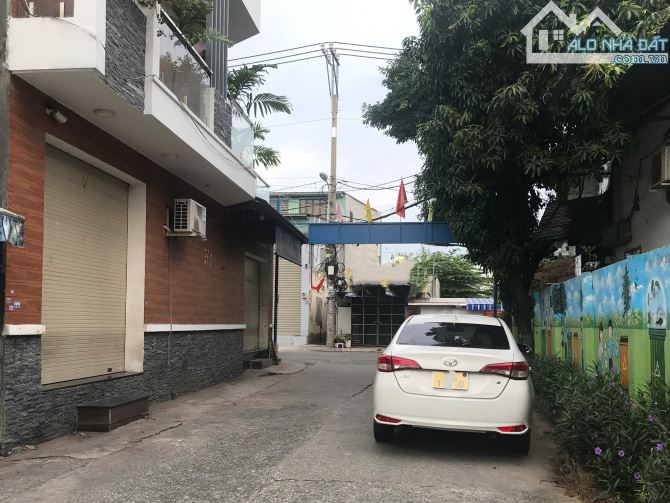 Bán nhà Hẻm xe hơi ngủ nhà Trường Chinh, 99m2, 4 tầng, P.Tân Hưng Thuận Q12, nhỉnh 6 tỷ tl