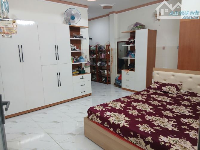 NHÀ mê hẻm Trường Chinh cạnh chợ Trà Bá