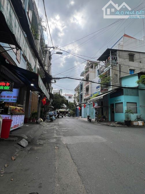 Bán nhà Góc 2 MT nội khu 666 đường 3 Tháng 2- Lý Thường Kiệt Phường 14, Quận 10.Giá:24.5ty