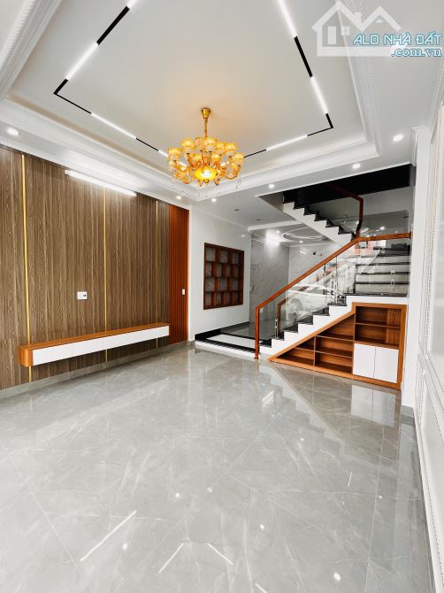Bán nhà tdc Sao Sáng, khu phân lô tuyến 2 Ngô Gia tự