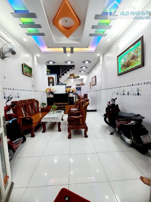 Nhà HXH 4Tầng CỰC ĐẸP Âu Dương Lân Q8 Ngang 4mx15m Sổ Hồng Riêng, Pháp Lý Chuẩn Chỉ 9,5 tỷ
