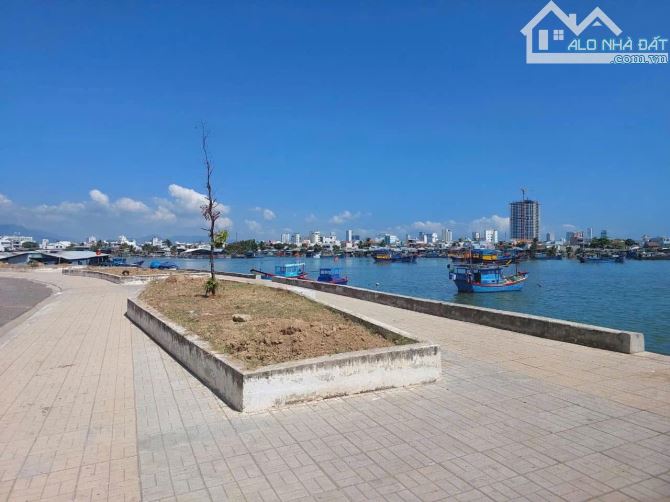 💥💥Bán lô Đất mặt tiền Sông đường Nguyễn Văn Linh, Hòn Rớ 1,Nha Trang- Giá: 6 Tỷ