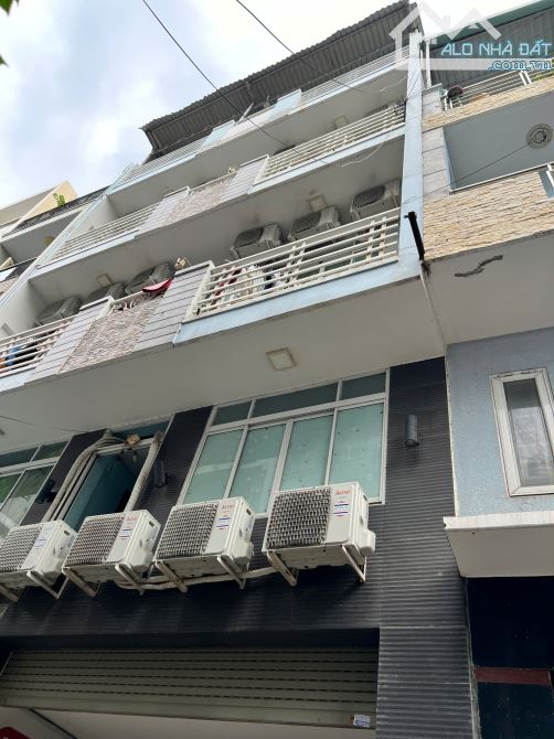 Ngộp BANK bán gấp tòa CHDV tại Q10  – Siêu dòng tiền 1tỷ/năm, DTSD 440m2, Giá chỉ 20 tỷ