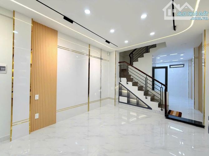 Bán nhà cạnh mặt tiền hẻm xe hơi Hoàng Hoa Thám nhà 4 tầng 4x12 cn 48m2 nhỉnh 8 tỷ
