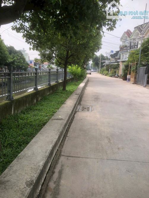 🌈Đất MẶT TIỀN kênhTHẠNH XUÂN 25 , Quận 12- DT 96m2 (5,1x19) chỉ 5,2t