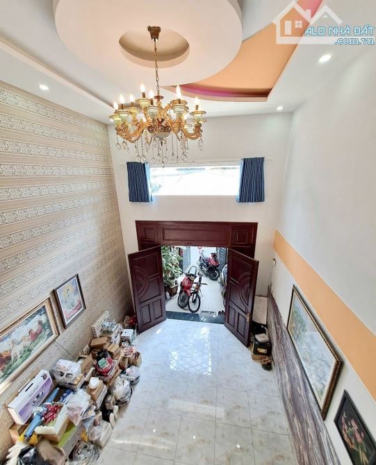 HẺM NHỰA 8M – OTO NGỦ TRONG NHÀ - SÁT VÂN CAO– GIÁP TÂN PHÚ –4x18M- 5 TẦNG-NHỈNH 7 TỶ