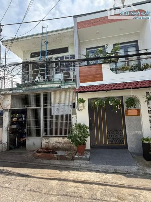 🚛 NHÀ HẺM XE TẢI 7M – GẦN CHỢ TÂN HƯƠNG – 2 TẦNG – SỔ NỞ HẬU – CHỈ 5.45 TỶ 🏡
