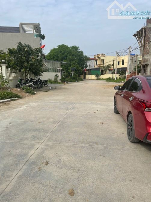 đất đông cương đầu ve 5,5 x 22  121m2  2025