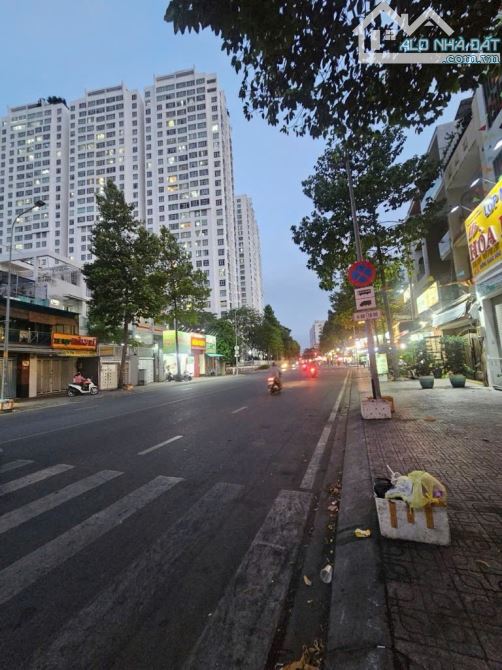 MẶT TIỀN KINH DOANH TRUNG TÂM Q8, DƯƠNG QUANG ĐÔNG, 5 X 20, 4 TẦNG, 20 TỶ TL.
