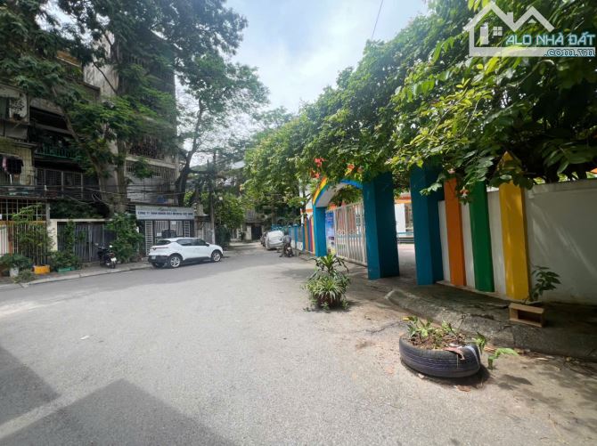 BÁN NHÀ HOÀNG NGỌC PHÁCH – ĐỐNG ĐA , KHU PHÂN LÔ SIÊU VÍP , DIỆN TÍCH 409M , GIÁ 60 TỶ