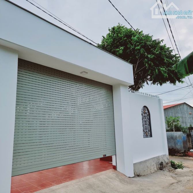 NHÀ BÁN 2 MẶT TIỀN ĐƯỜNG Y WANG CHỦ CẦN BÁN GẤP - Loctran