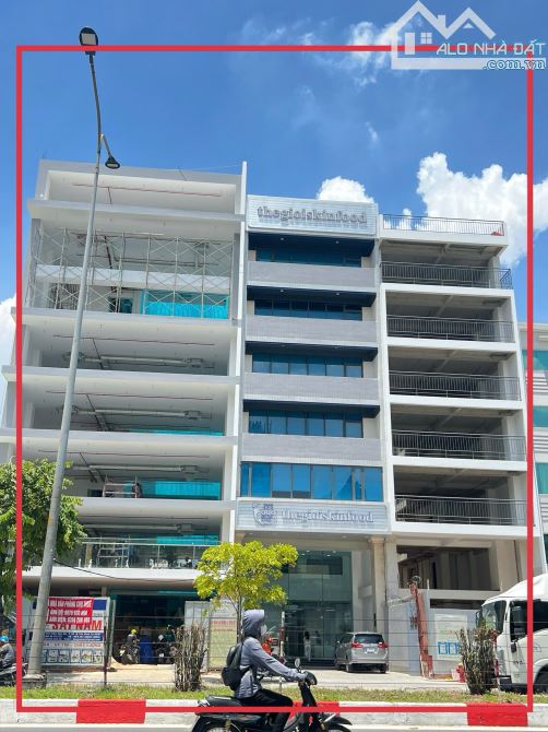 Gấp Tòa nhà MT Điện Biên Phủ, Bình Thạnh, 8x28m, Hầm + 7 Tầng - HĐT: 200 triệu, giá 76 tỷ