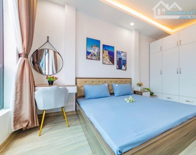 Toà CCMN Trần Thái Tông - Cầu Giấy, 80m² x 6T, 17 phòng khép kín dòng tiền 100 triệu/tháng