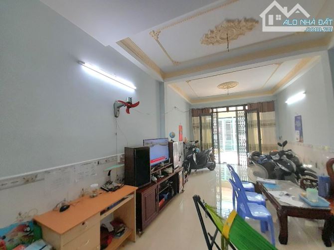 BÁN NHÀ TÊN LỬ.A - AEO.N MAILL - ĐƯỜNG XE TẢI - ( 4x16M )