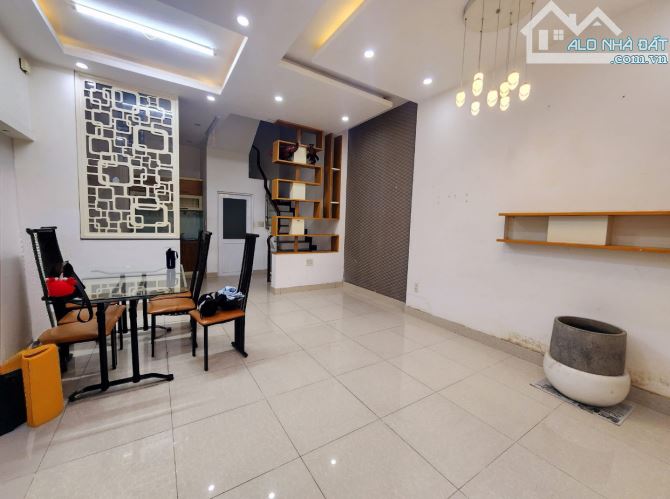 Nhà 4 Tầng Gần Chợ Rạch Ông – Nguyễn Thị Tần – 4PN – Sân Thượng - 6 Tỷ 250