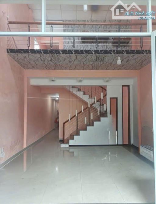 Bán nhà gác lửng, 80 m2, 4 tỷ 990, đường Châu Thị Vĩnh Tế, Mỹ An, Đà Nẵng
