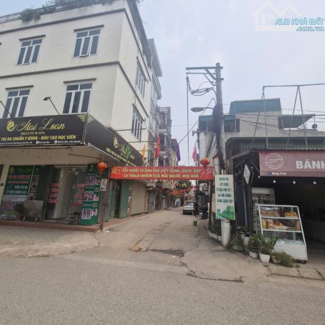 BÁN NHÀ 4 TẦNG OTO TRÁNH , CÁCH GA NHỔN 500, KHU PHÂN LÔ QUÂN ĐỘI