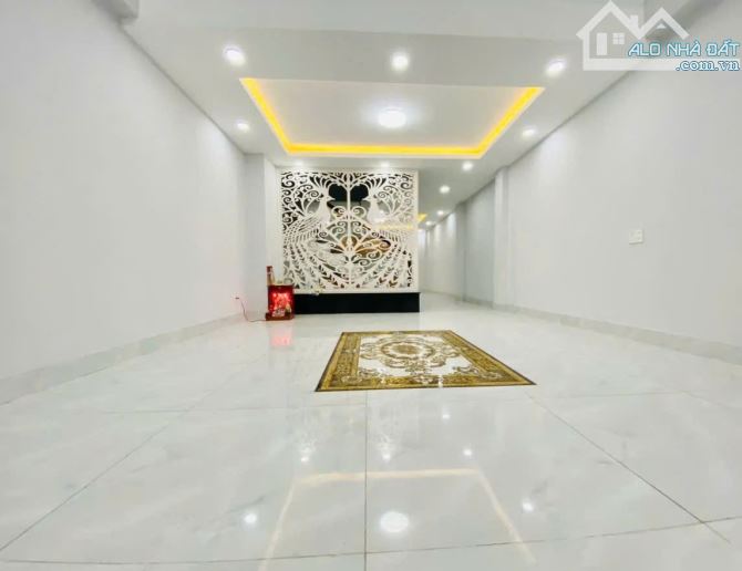 CHỈ 32 TỶ CÓ NGAY  3 CĂN LIỀN KỀ – NHÀ MỚI ĐẸP – HXH TĂNG BẠT HỔ – ĐANG KHAI THÁC 60TR