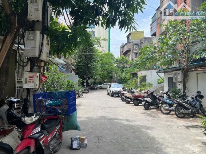 Bán đất tặng nhà, lô góc, mặt tiền rộng, nở hậu tại Võ Thị Sáu, 22,6 tỷ, 102m2, giá tốt - 10