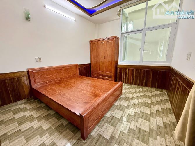 NHÀ 4 TẦNG Mặt Tiền Đường CHÂU VĂN LIÊM - CÓ THANG MÁY + FULL NỘI THẤT GỖ XỊN - 10
