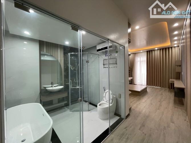 Nhà 4 tầng độc lập khu phân lô Ngô Gia Tự ngã 3 Văn Cao - 75m2 - Tây TT -8,5 tỷ thoả thuận - 10