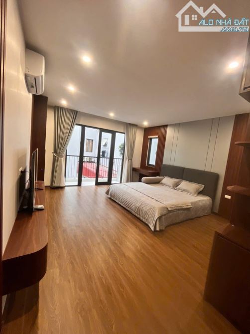 THANG MÁY - Ô TÔ ĐỖ CỔNG - NHÀ ĐẸP FULL NỘI THẤT - TƯƠNG LAI RẠNG NGỜI 💵 7.X T.Ỷ - 2