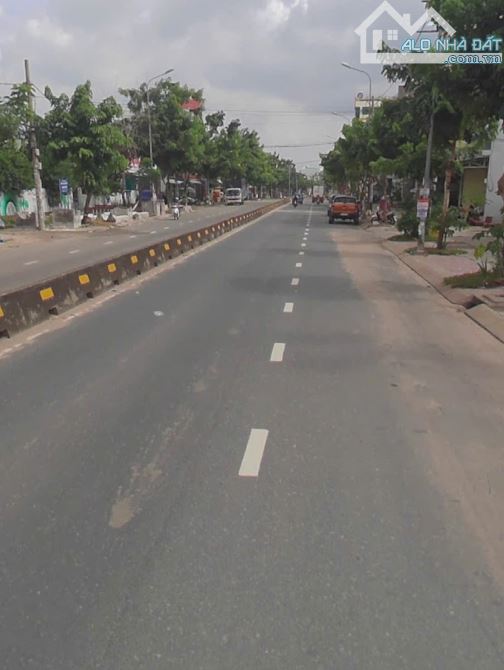 Nhà 3 tầng 2 MẶT TIỀN đường LÊ THỊ RIÊNG , phường THỚI AN, Q12, dt 50m2 (5mx11m) - 1