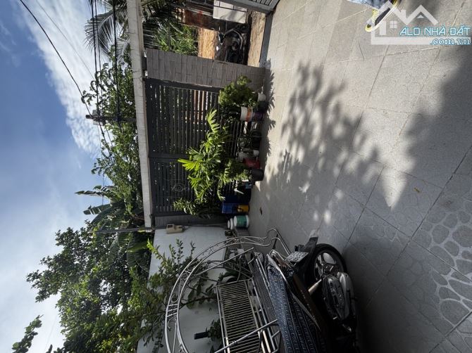 Nhà 4 tầng, 6x16m, xây ở tâm huyết. An Phú Đông, Quận 12, 6,4 tỷ - 1