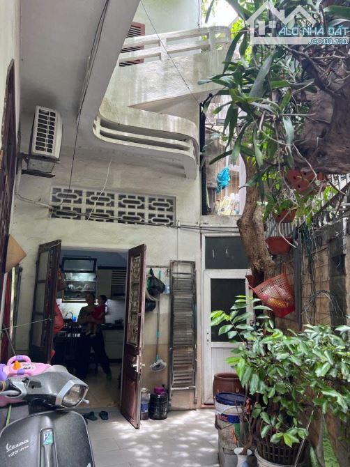 Bán đất tặng nhà, lô góc, mặt tiền rộng, nở hậu tại Võ Thị Sáu, 22,6 tỷ, 102m2, giá tốt - 1