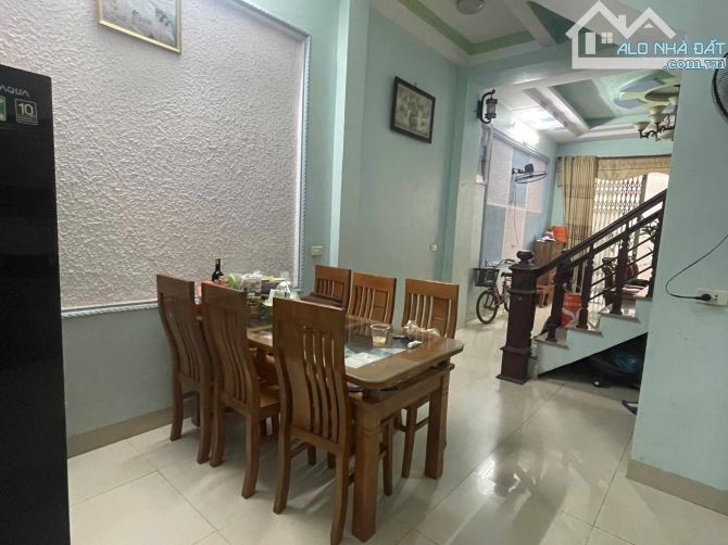 BÁN NHÀ 3 TẦNG NGÕ ĐƯỜNG LÊ HỒNG PHONG - 1