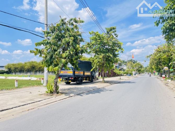 BÁN LÔ ĐẤT MẶT TIỀN KINH DOANH 2000M2-NGUYỄN THỊ THỬ-HÓC MÔN- GIÁ ĐẦU TƯ - 1