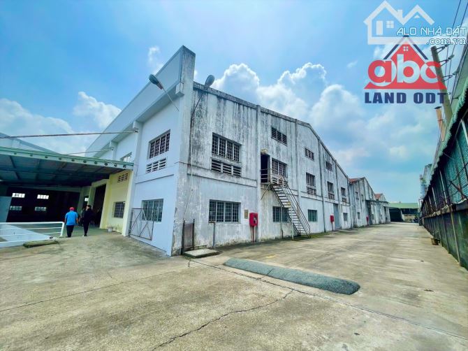 Cho thuê kho 12.000m2 trong kcn sóng thần 1 Mặt Tiền Đường Chính Giá chỉ từ 90k - 1