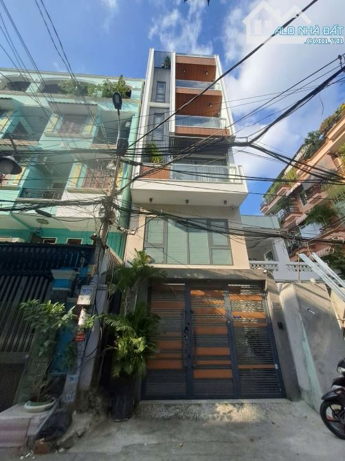 Siêu rẻ! HXH Cách Mạng Tháng 8, P. 13, Q. 10 (DT: 4x15m) lửng 2 lầu sân thượng, giá 13 tỷ - 1
