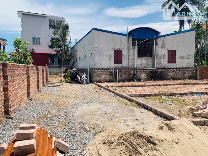 Bán 1 lô Dương Quan, ngay sau Khu D Bắc Sông Cấm, ô tô đỗ cửa chỉ từ 1,8x Tỷ - 1