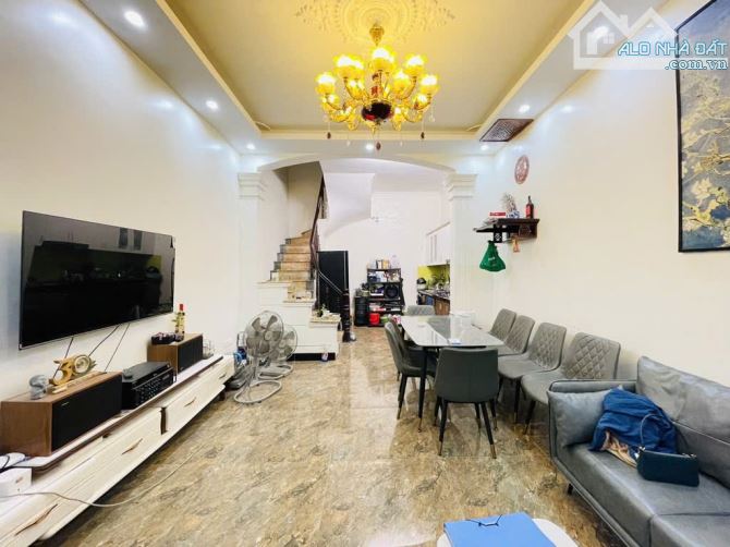 BÁN NHÀ KIM NGƯU, FULL NỘI THẤT,50M RA Ô TÔ, 52M2X MT 5,1M GIÁ CHỈ 9,2 TỶ - 1