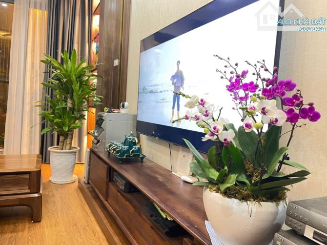 Bán nhà Cầu Giấy- PHẠM THẬN DUẬT, 50M, 5T, Vỉa hè 7m, Ô tô, KD, view cực chất, giá 19 tỷ - 1
