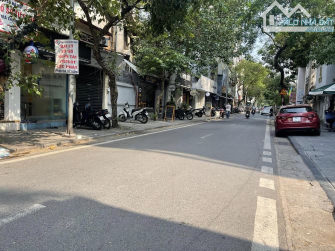 ĐẤT HOÀNG HOA THÁM, LÔ GÓC 3 THOÁNG OTO TRÁNH VỈA HÈ THÔNG KINH DOANH, 120m MT 6m - 1